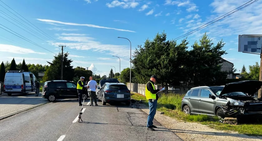 Na zdjęciu miejsce zderzenia, fot. KPP Radomsko