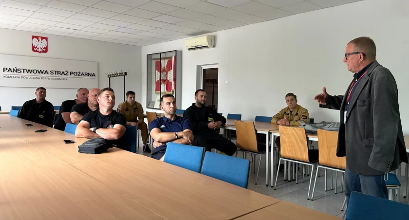 Na zdjęciu: Spotkanie ze strażakami, fot. KP PSP Radomsko