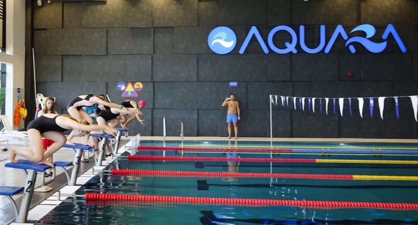 Na zdjęciu: Mistrzostwa rozgrywano na basenie sportowym Aquara