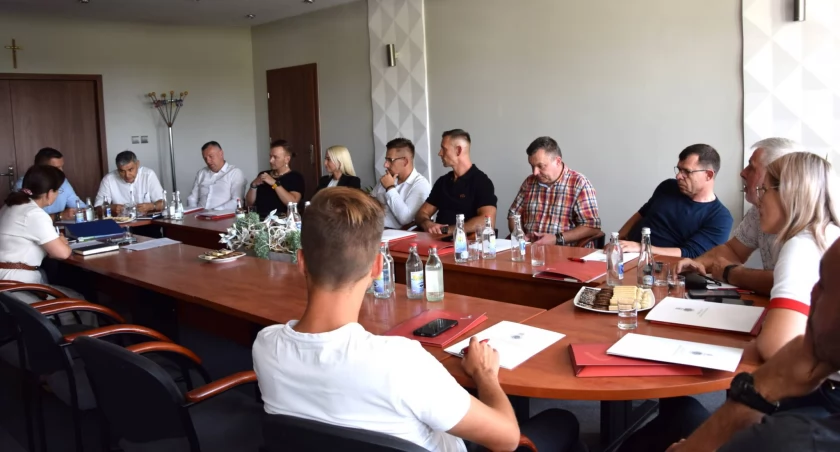 Na zdjęciu spotkanie nowej Rady Sportu, fot. Facebook/Radomsko Miasto Otwarte 