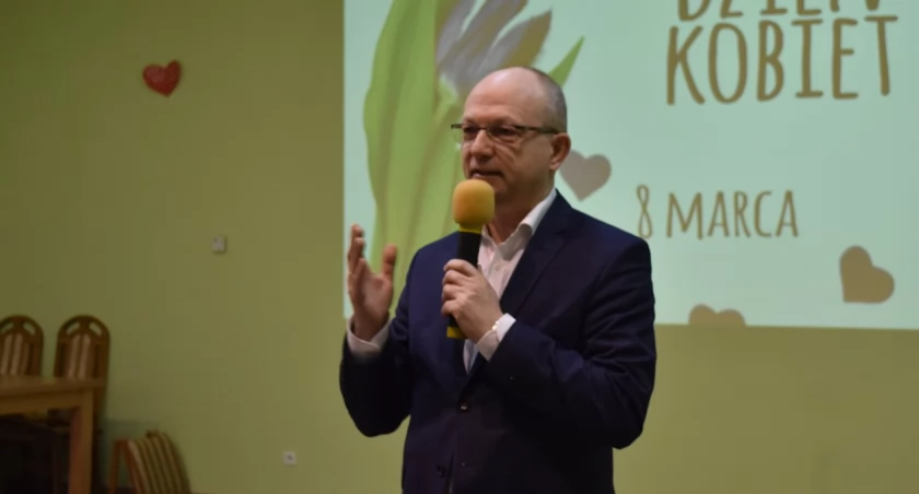 Na zdjęciu: Bogdan Pawłowski w czasie swojej ostatniej kadencji, fot. Facebook/Bogdan Pawłowski