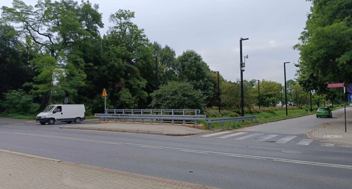 Na zdjęciu fragment ul. Reymonta ze skrętem w Aleje Jana Pawła II fot. Facebook/Radomsko Miasto Otwarte