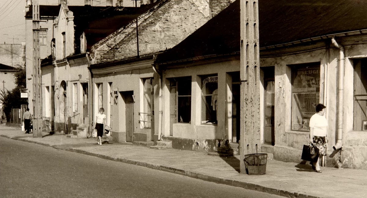 Na zdjęciu ul. Przedborska, Radomsko, lata 80., fot. Jacek Kaszyński