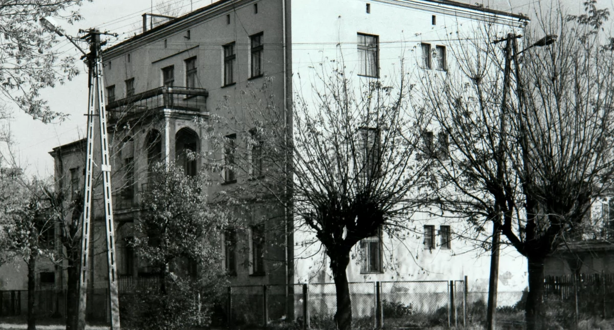 Na zdjęciu ul. Piłsudskiego, Radomsko, lata 80., fot. Jacek Kaszyński
