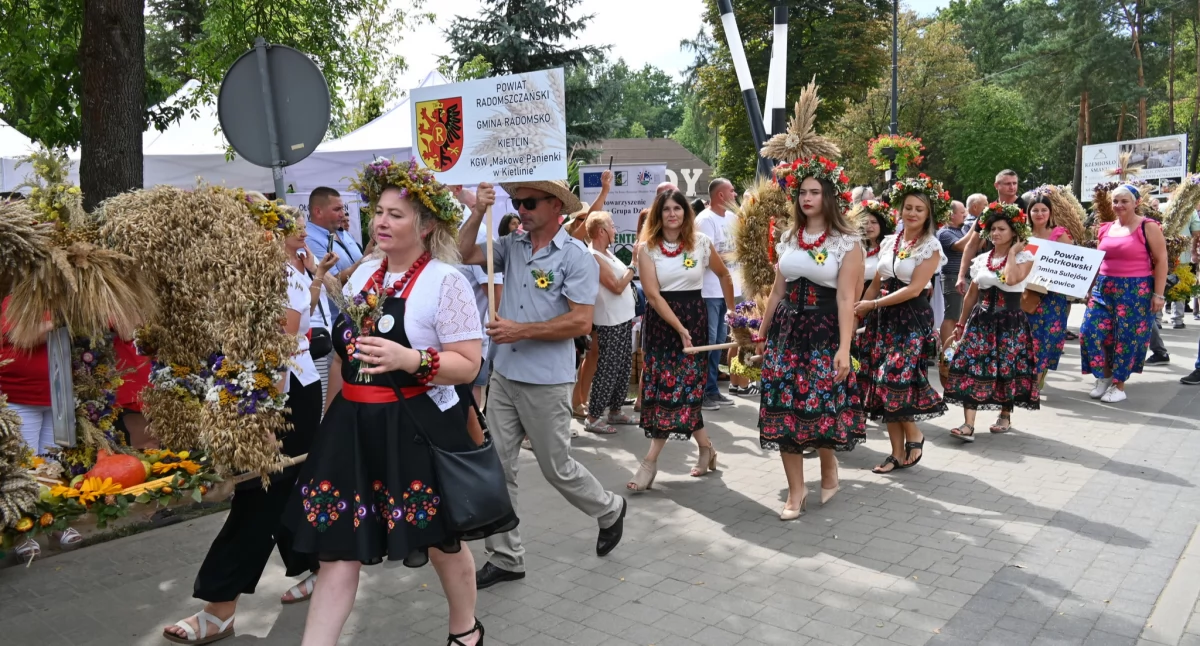 Na zdjęciu: Reprezentacja powiatu, fot. Facebook/Starostwo Powiatowe
