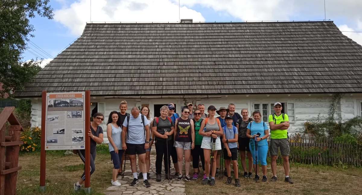 Na zdjęciu: Uczestnicy trekkingu, fot. Facebook/MOSiR Radomsko