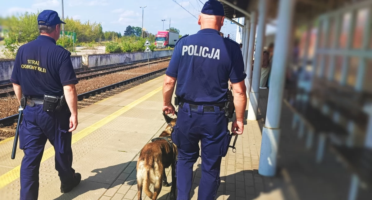 Na zdjęciu wspólny patrol, fot. KPP Radomsko