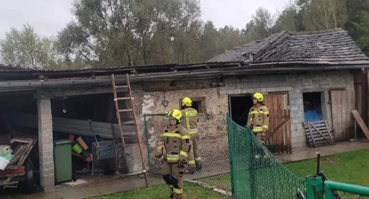 Na zdjęciu: Strażacy w akcji, fot. Facebook/OSP Przedbórz 