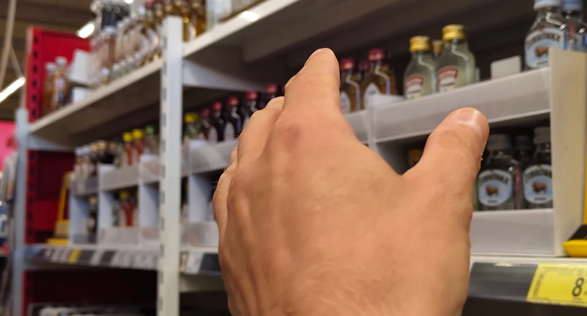 Na zdjęciu: Codziennie w Polsce sprzedaje się milion tzw. małpek