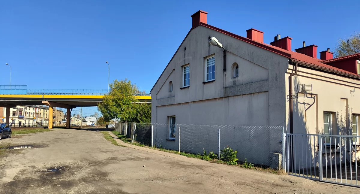 Na zdjęciu: Ponad 100-letni dom pani Jadwigi