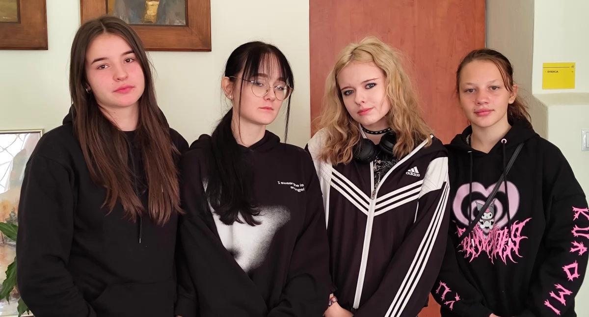 Na zdjęciu: Amelia, Nicolle, Martyna i Kinga spędziły tydzień na zielonej szkole