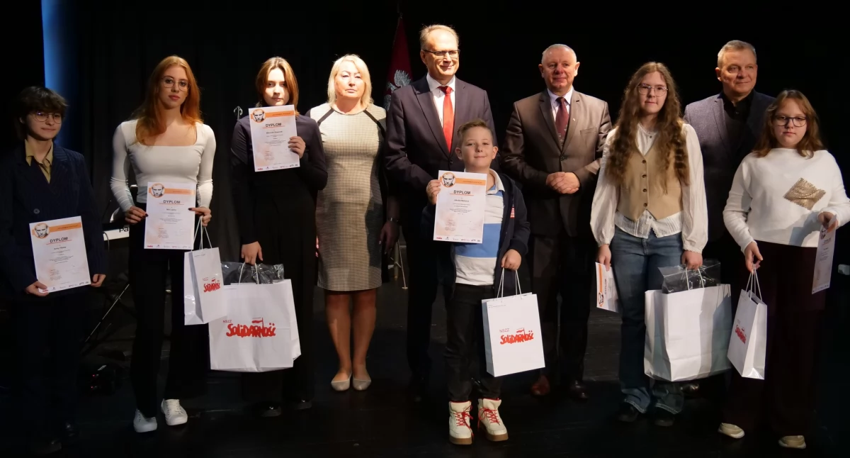 Na zdjęciu: Laureaci konkursu, fot. Facebook/MDK Radomsko