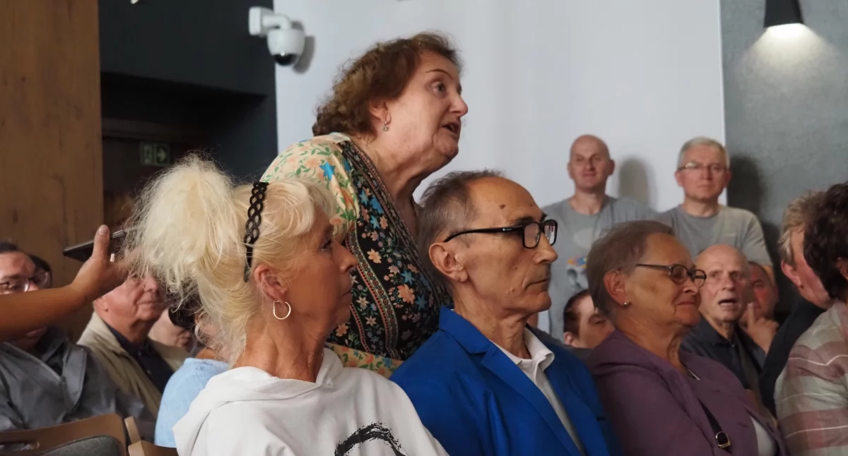 Na zdjęciu: W sierpniu 2023 w UM odbyło się spotkanie z mieszkańcami. Byli przeciwni budowie spalarni