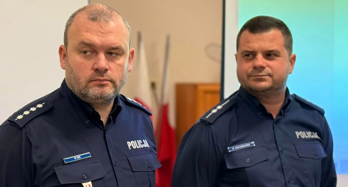 Na zdjęciu: Wiesław Kuc i Dariusz Kaczmarek, fot. Facebook/ZSP nr 1