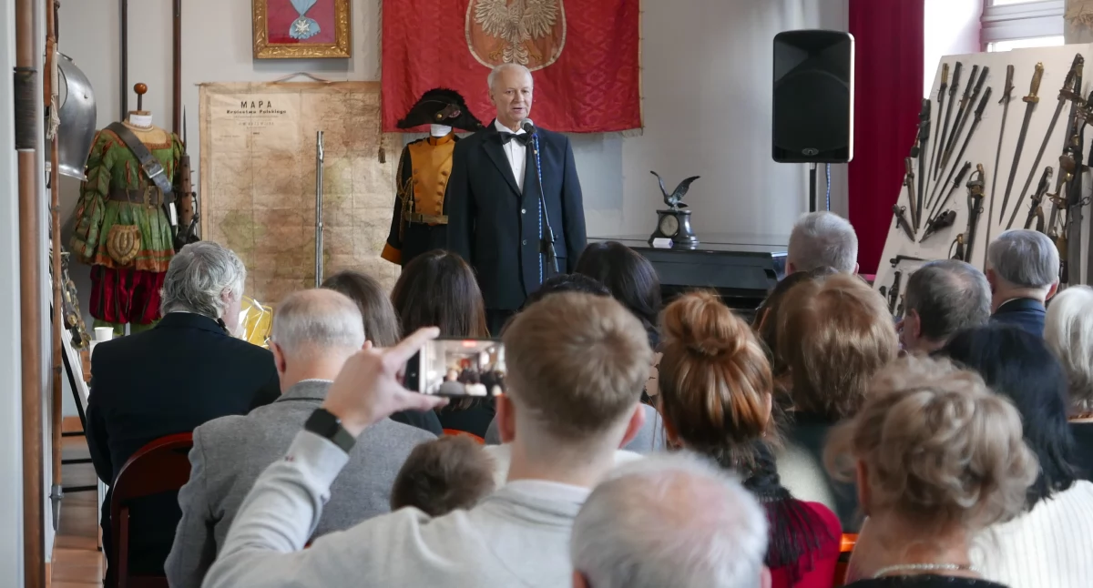 Na zdjęciu: Jubileuszową galę rozpoczął prezes Marek Górecki