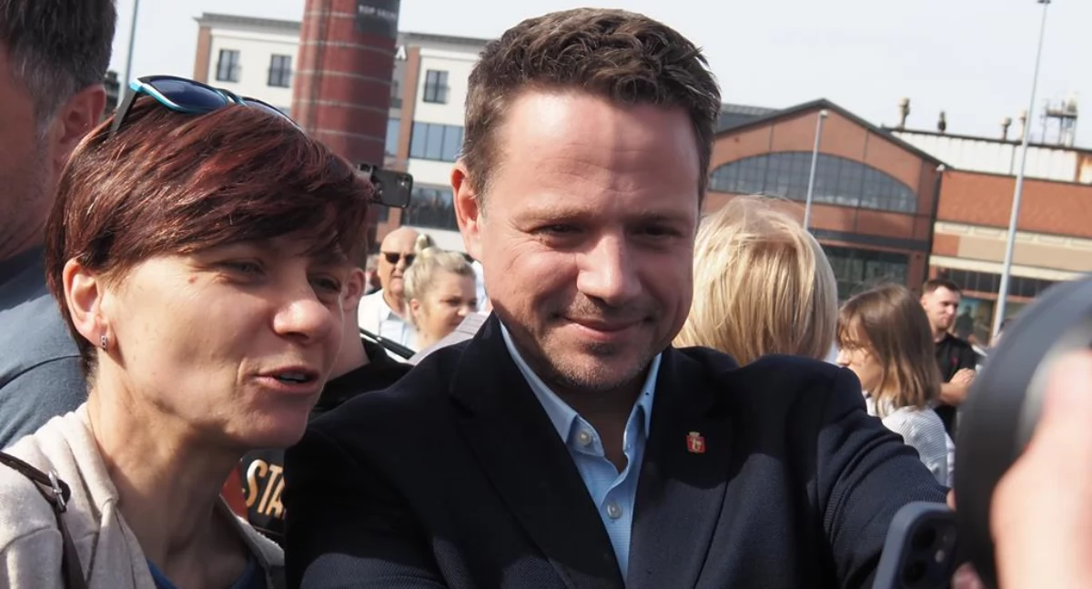 Na zdjęciu: Rafał Trzaskowski w Radomsku podczas ostatniej kampanii