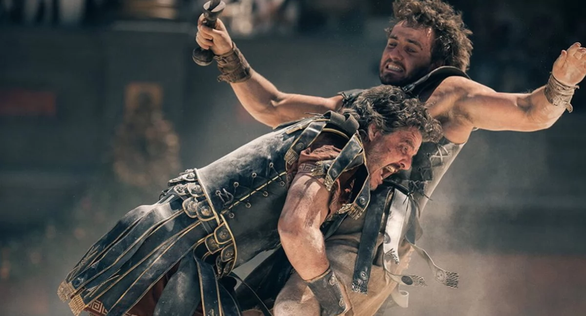 Na zdjęciu kard z filmu „Gladiator II