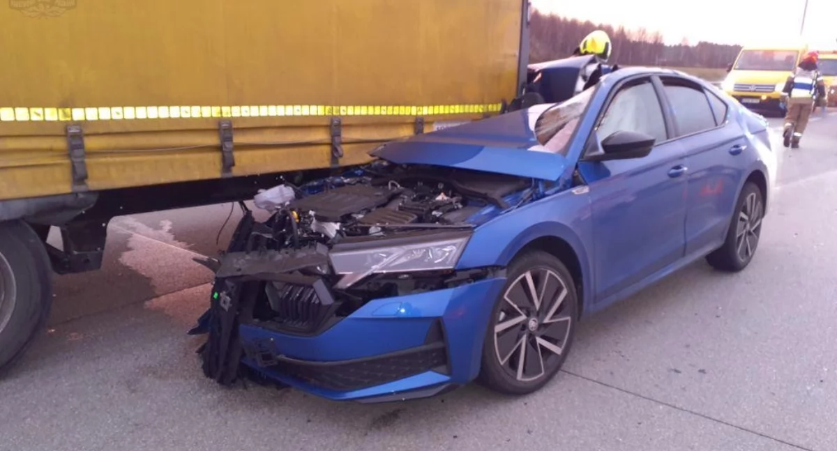 Na zdjęciu: Wypadek na A1, fot. KPP Radomsko