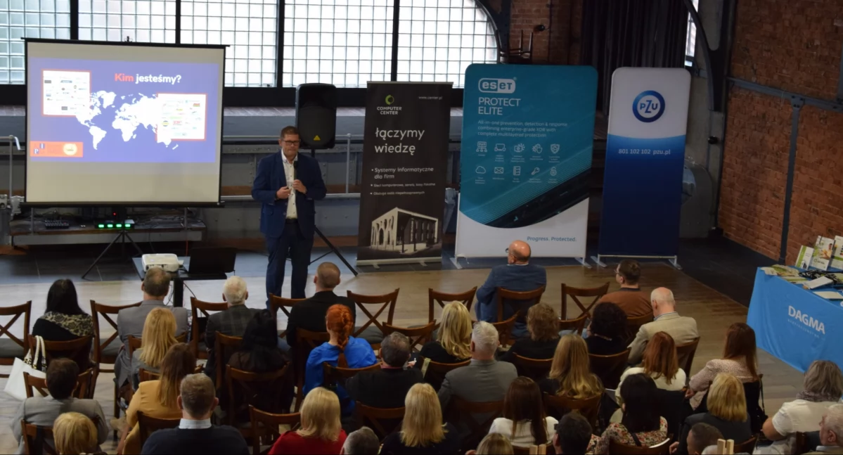 Na zdjęciu: Uczestnicy konferencji, fot. Facebook/UM Radomsko