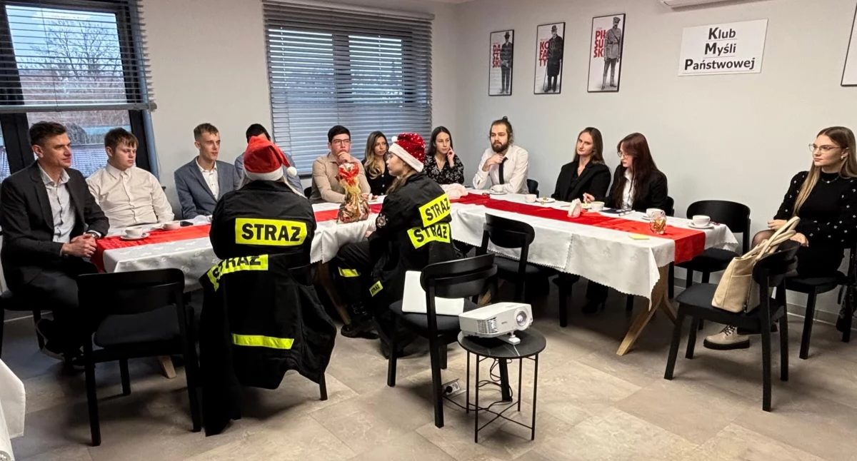 Na zdjęciu: Uczestnicy zajęć