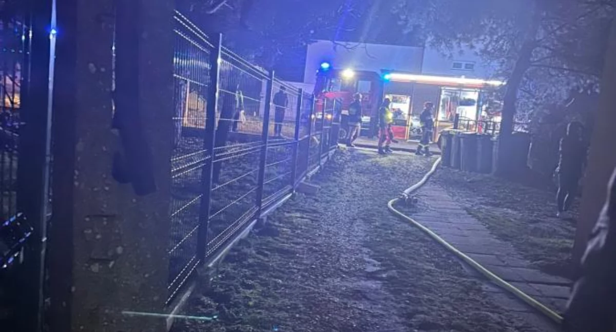 Na zdjęciu: Pożar gasiło kilka zastępów straży, fot. KP PSP Radomsko