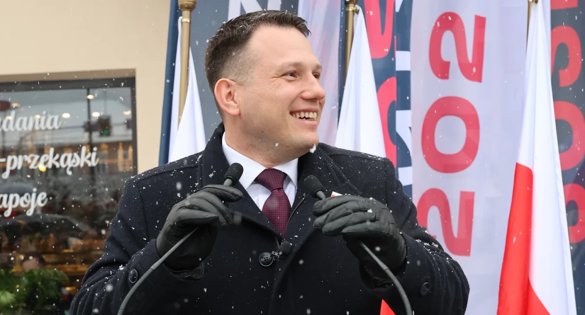 Na zdjęciu: Sławomir Mentzen podczas jednego z wieców, fot. Facebook/Sławomir Mentzen