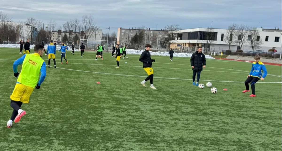 Na zdjęciu: RKS przegrał w sparingu