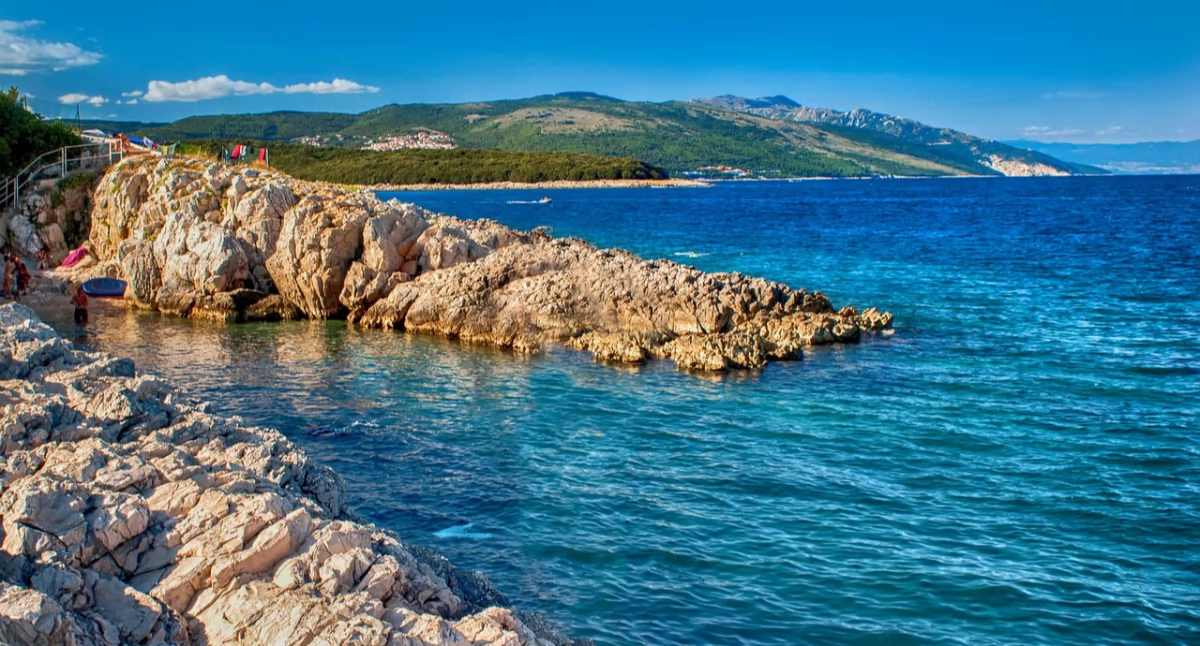 Handel i Usługi, Istria tylko piękne plaże krystalicznie czyste morze także region niezwykle bogatej historii która sięga czasów prehistorycznych starożytnych cywilizacji wpływy rzymskie weneckie austro węgierskie Istria oferuje fascynują - zdjęcie, fotografia