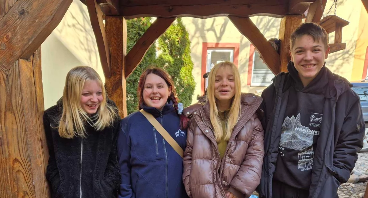 Na zdjęciu: Milena, Marysia, Amelka i Dominik