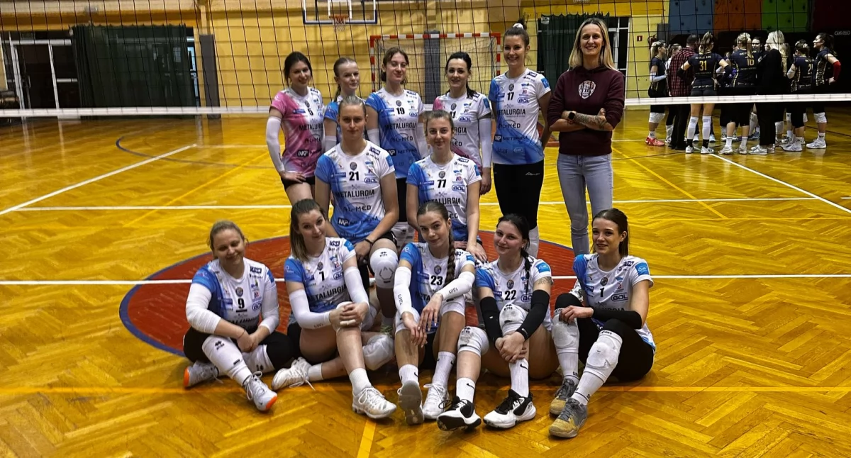 Na zdjęciu: Radomszczańskie siatkarki