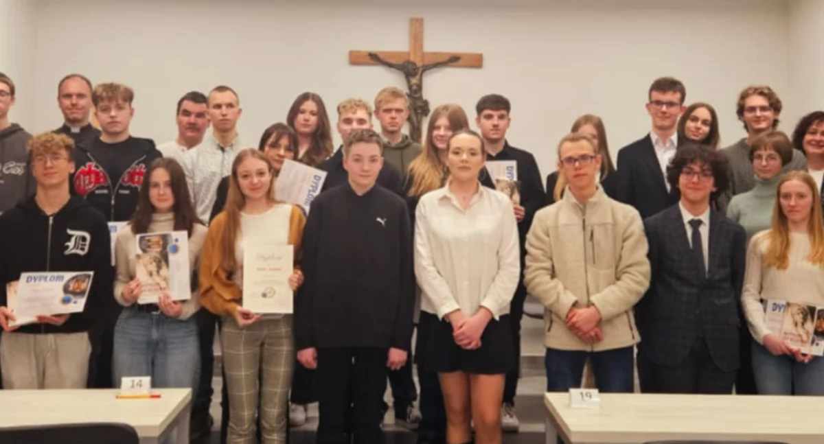 Na zdjęciu: Amelia była najlepsza, fot. Facebook/II LO