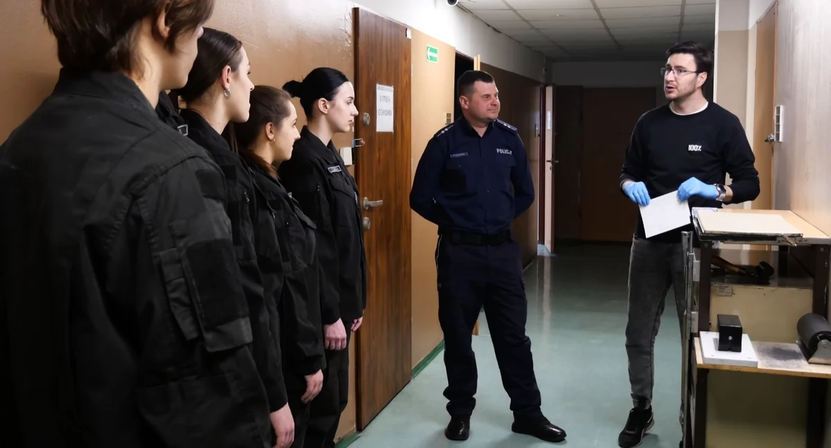 Na zdjęciu: To była wyjątkowa lekcja, fot. KPP Radomsko