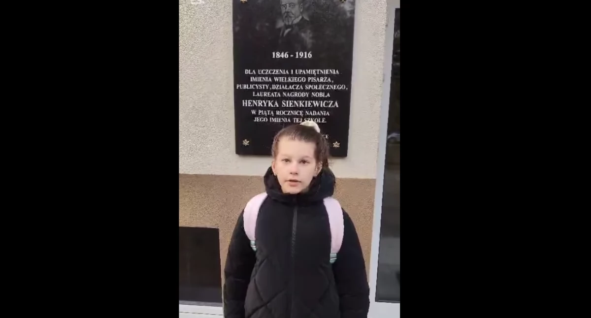 Na zdjęciu: Uczniowie mają szansę na finał