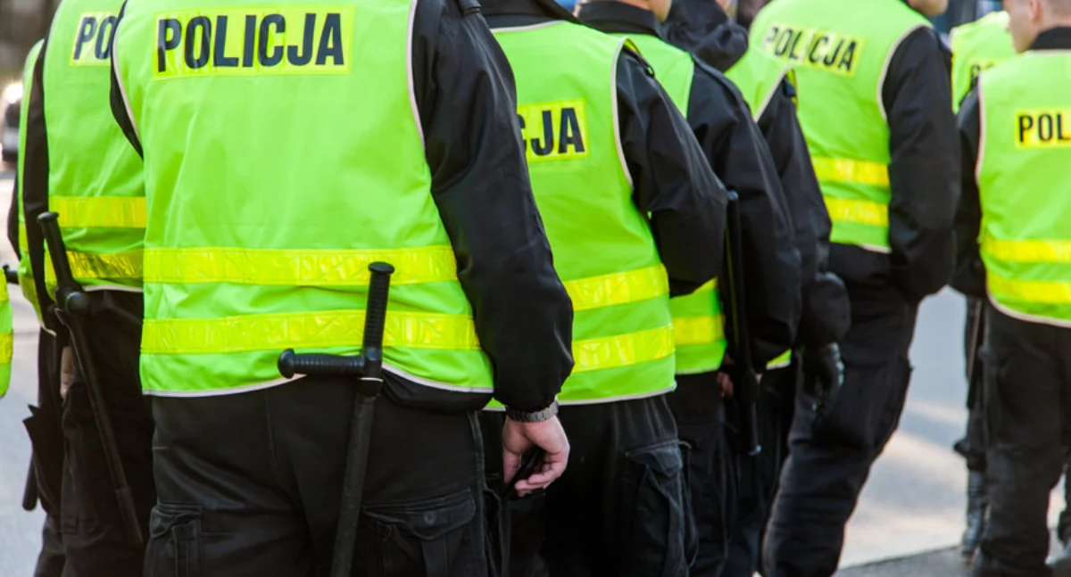 Praca, Testy Policji wyglądają przygotować - zdjęcie, fotografia