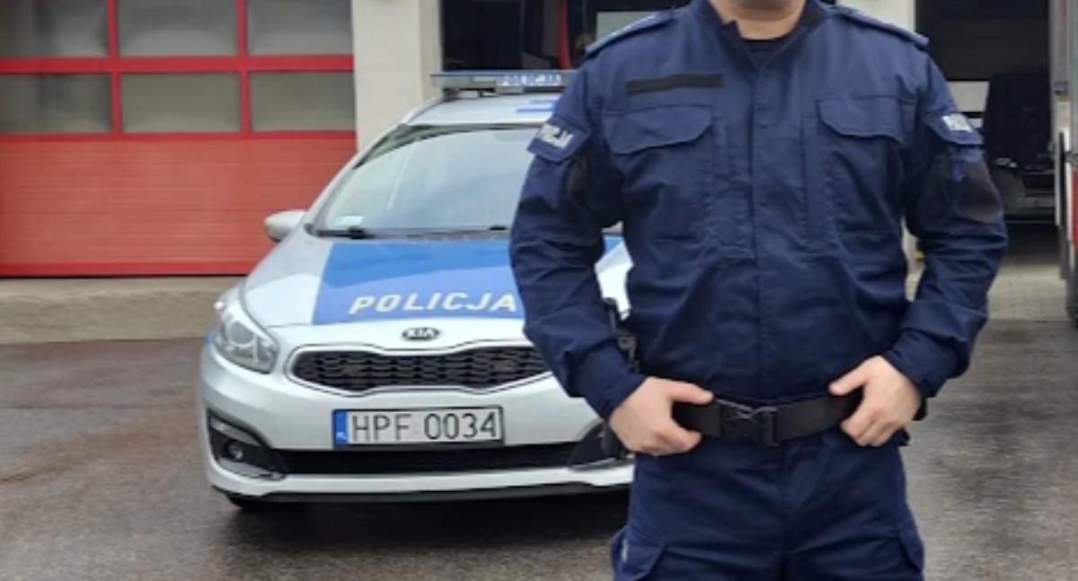 Na zdjęciu: Policjant