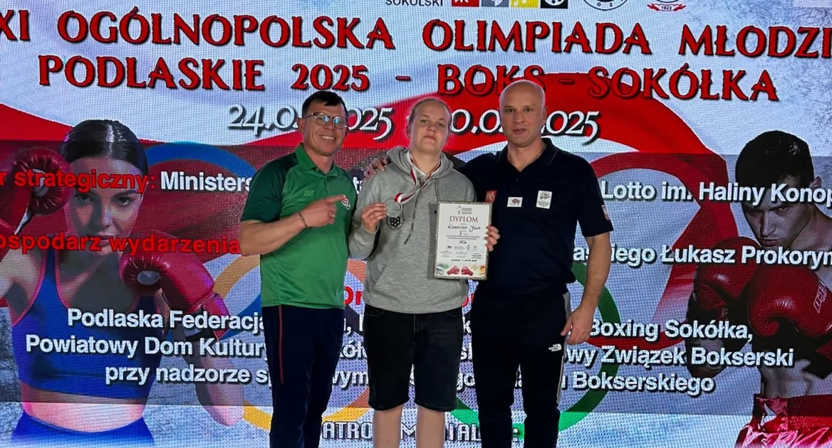 Na zdjęciu: Julia wywalczyła srebro, fot. Facebook/RSB Nokaut 