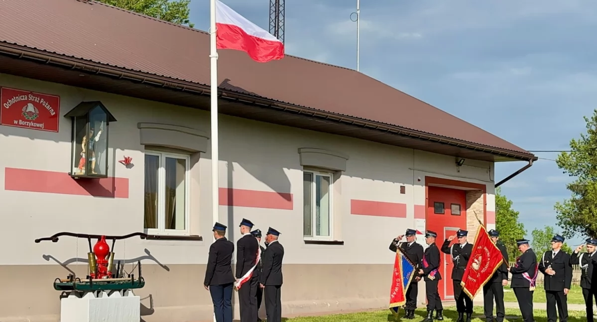 Na zdjęciu: strażacy ochotnicy z gminy Żytno świętowali w Borzykowej