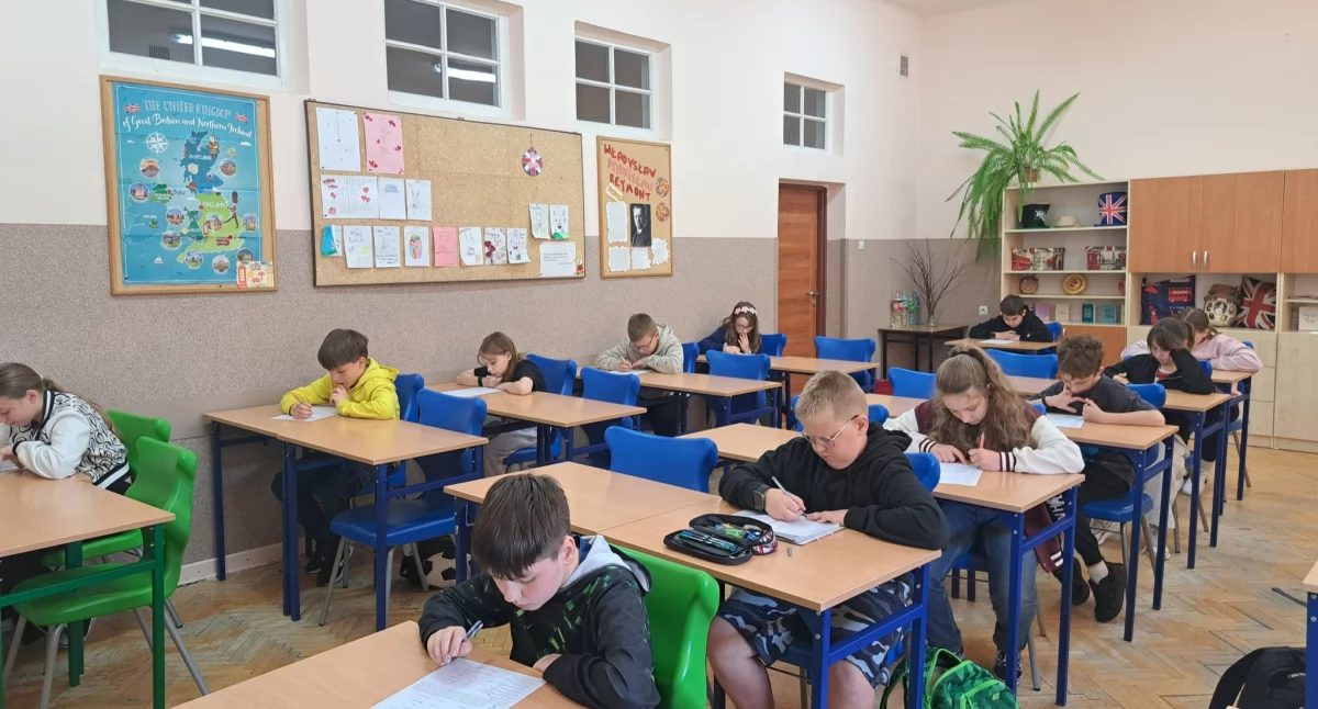 Na zdjęciu: Zmagania uczniów, fot. Facebook/PSP nr 4 w Radomsku