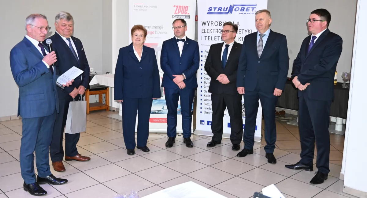 Stowarzyszenia, Jubileusz lecia Koła Stowarzyszenia Elektryków Polskich Oddział Piotrkowski Radomsku - zdjęcie, fotografia