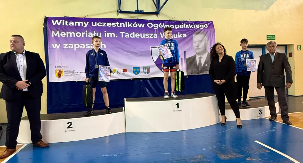 Na zdjęciu: Nasi zapaśnicy wrócili z pięcioma medalami