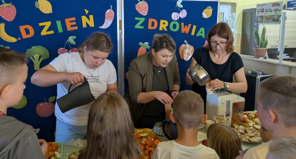 Na zdjęciu: uczestnicy warsztatów z okazji Dnia Zdrowia, fot. Publiczna Szkoła Podstawowa w Krzętowie