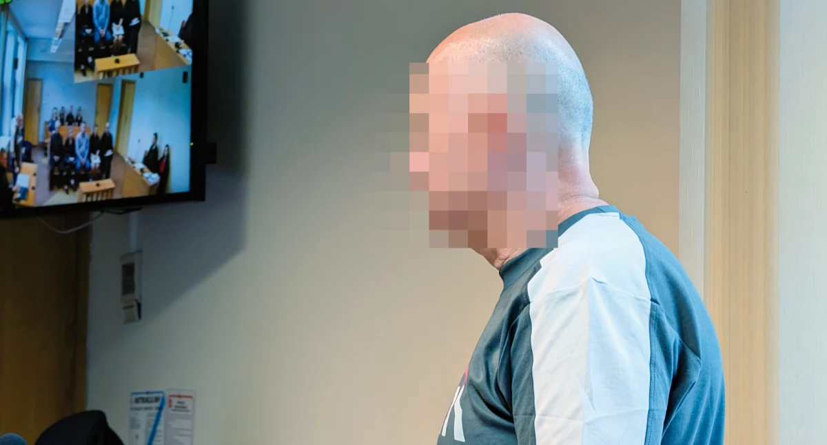 Na zdjęciu: Dariusz S. odpowiadał tylko na pytania swojego obrońcy