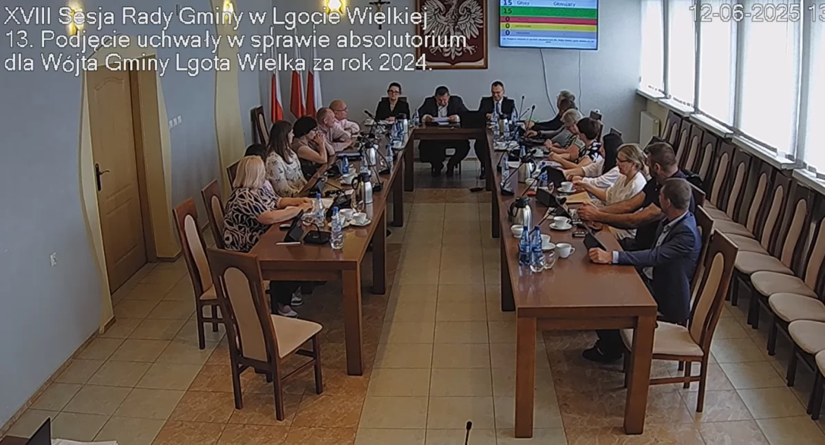 Na zdjęciu: transmisja XVIII Sesji Rady Gminy w Lgocie Wielkiej, fot. Gmina Lgota Wielka Biuletyn Informacji Publicznej
