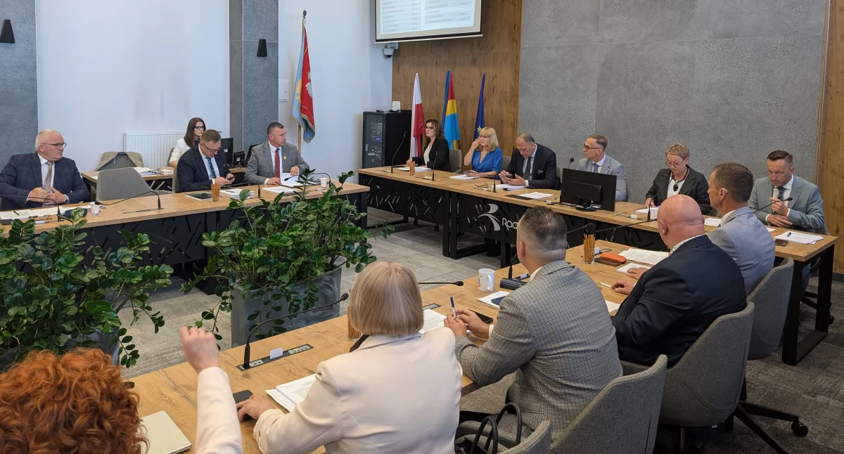 Na zdjęciu: Sesja rozpoczęła się o 9 rano