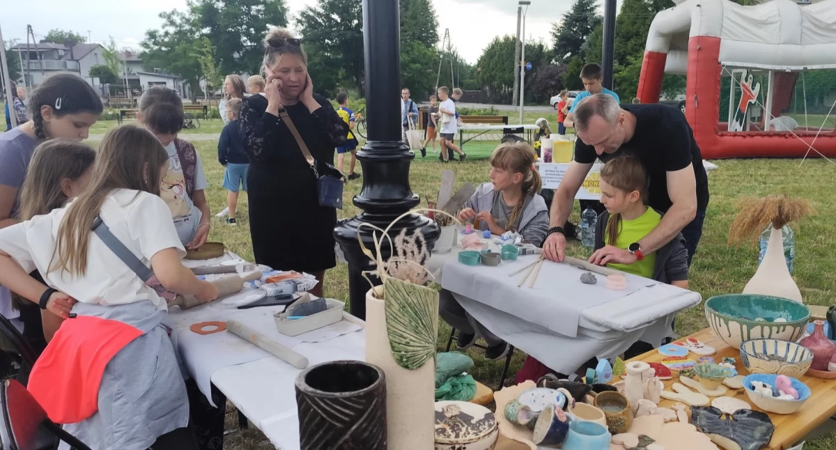 Na zdjęciu: Piknik w dzielnicy 