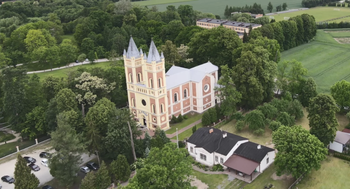 Na zdjęciu: kościół pw. Niepokalanego Poczęcia NMP w Żytnie, fot. Spot Radomsko