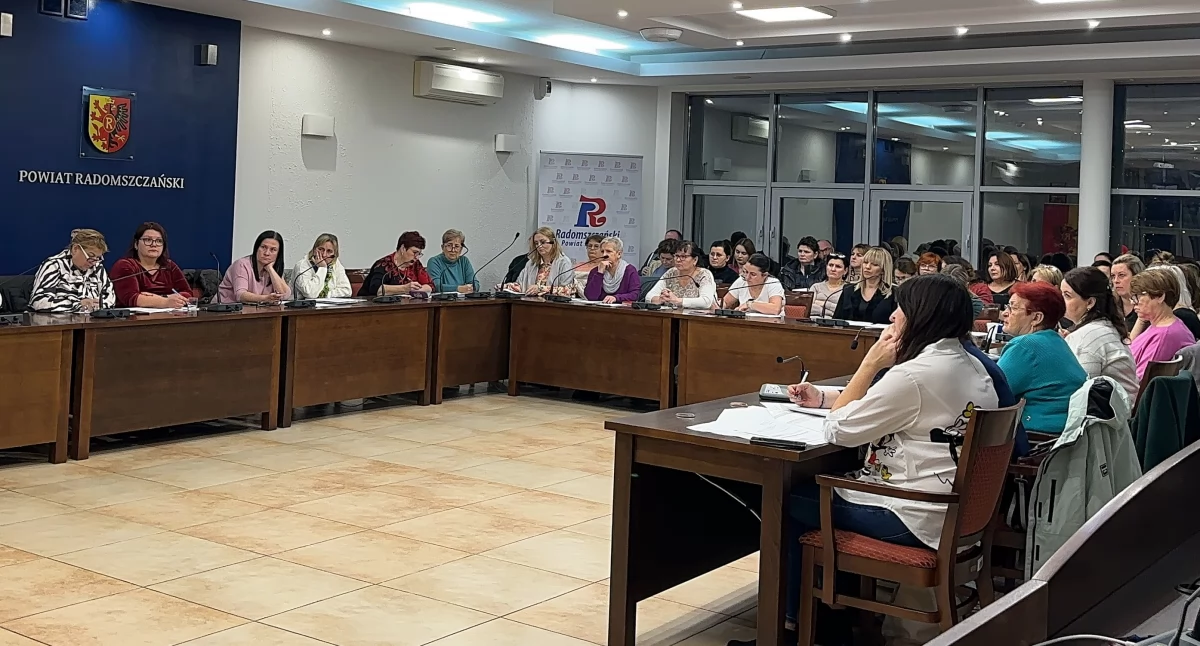 Na zdjęciu: sala obrad w Starostwie Powiatowym w Radomsku