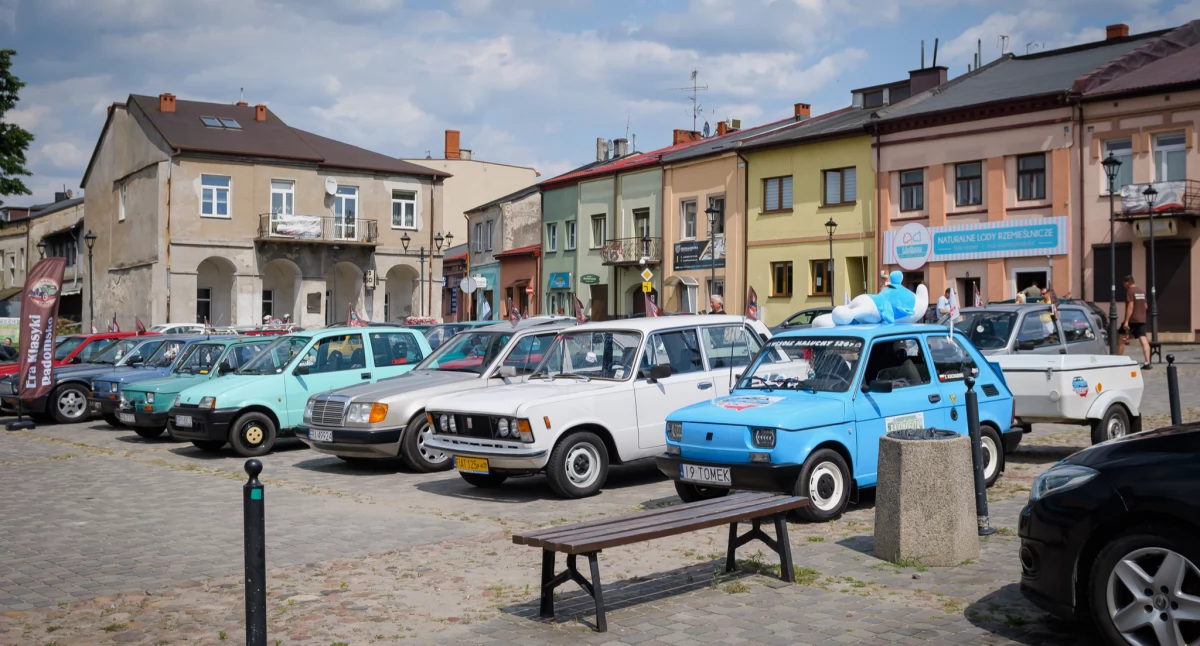Na zdjęciu: Perełki motoryzacji, fot. Facebook/Era Klasyki Radomsko 