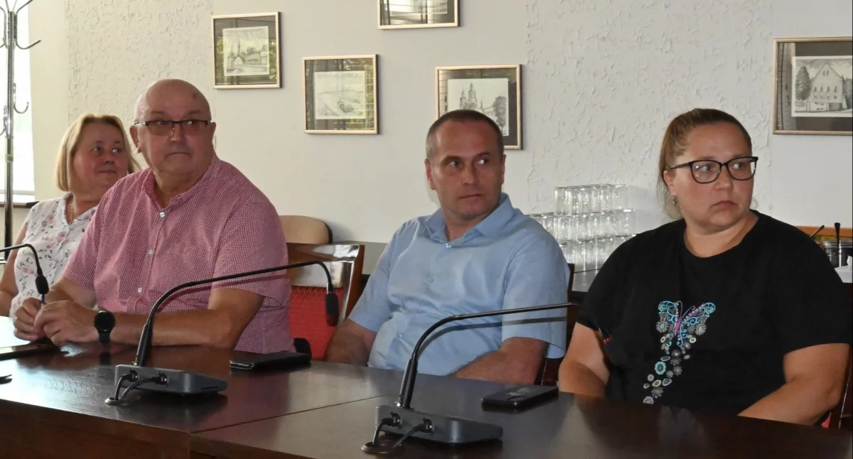 Na zdjęciu: przedstawiciele organizacji pozarządowych podczas szkolenia w Starostwie Powiatowym w Radomsku, fot. FB/ Powiat Radomszczański