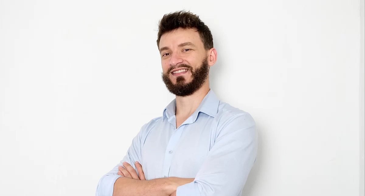 Na zdjęciu: Pan Tomasz mówi, że hipnoza w telewizji to show. Z tą prawdziwą ma niewiele wspólnego